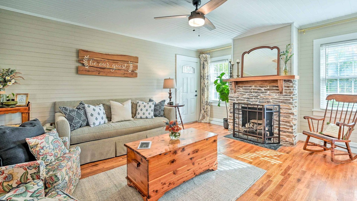 Browns Summit Cottage | Farmhouse Cottage on 10 Acres: Trails On-Site
