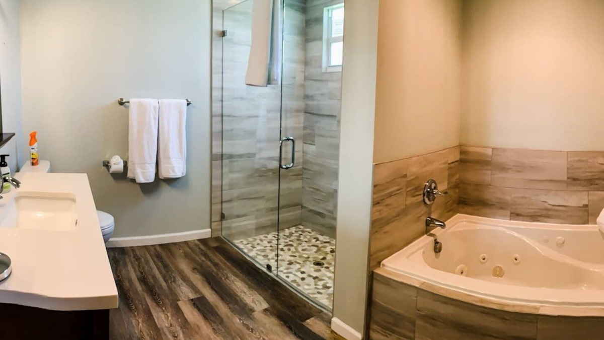 Loxahatchee Groves House | Farmhouse Country Cottage