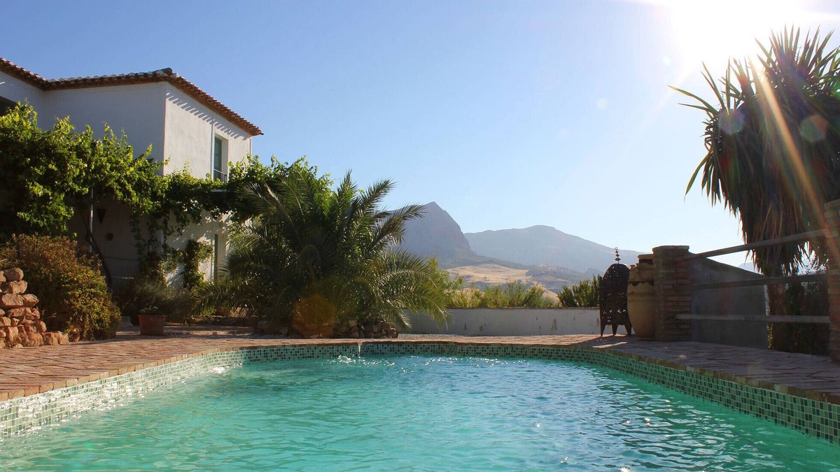 Riogordo House | Farmhouse In Privileged Location, with private pool and established gardens.