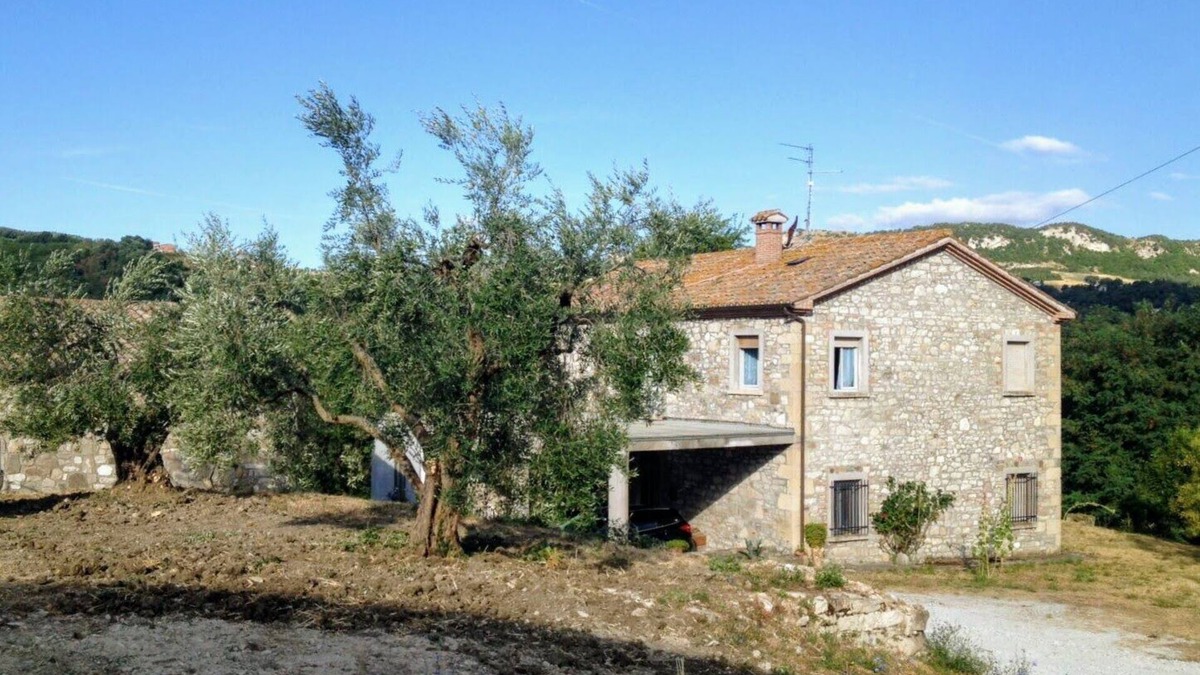 San Leo Other | Farmhouse in the valleys of Montefeltro 5 miles from San Leo
