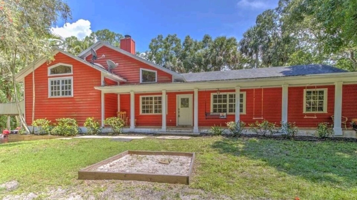 Palm City Other | Farmhouse King Bed Pool Table Movie Room Pet Friendly Oasis Private