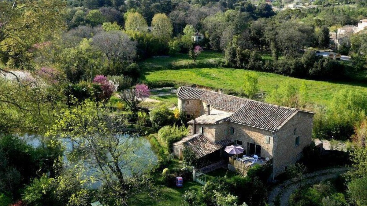 Anduze House | Farmhouse located in the countryside, in a peaceful setting in the heart of the Cévennes.