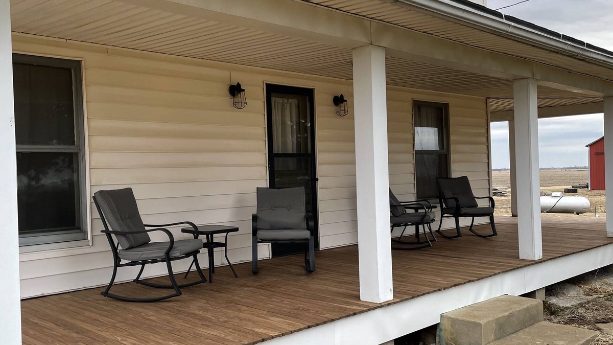 Lamont Other | Farmhouse Retreat