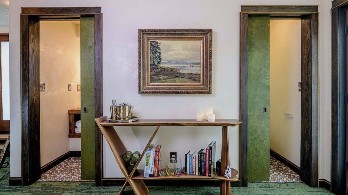 Tazewell Apartment | Farmhouse Suite at Haus of Taylor