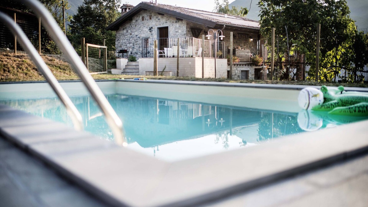 Villa Collemandina Other | Farmhouse with pool - for 7 adults + 4 kids