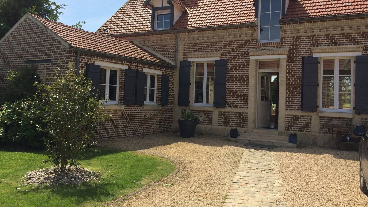 Antheuil-Portes House | farmhouse with pool 1 hour from Paris