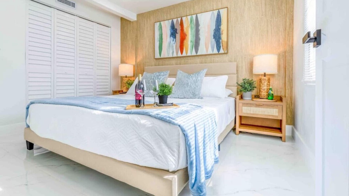 Gladeview House | Fast Wi-Fi | 10 Min Wynwood | Laundry | Fire Pit