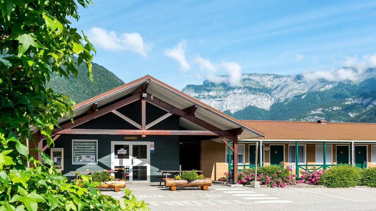 Thones Hotel | Fasthôtel Thônes