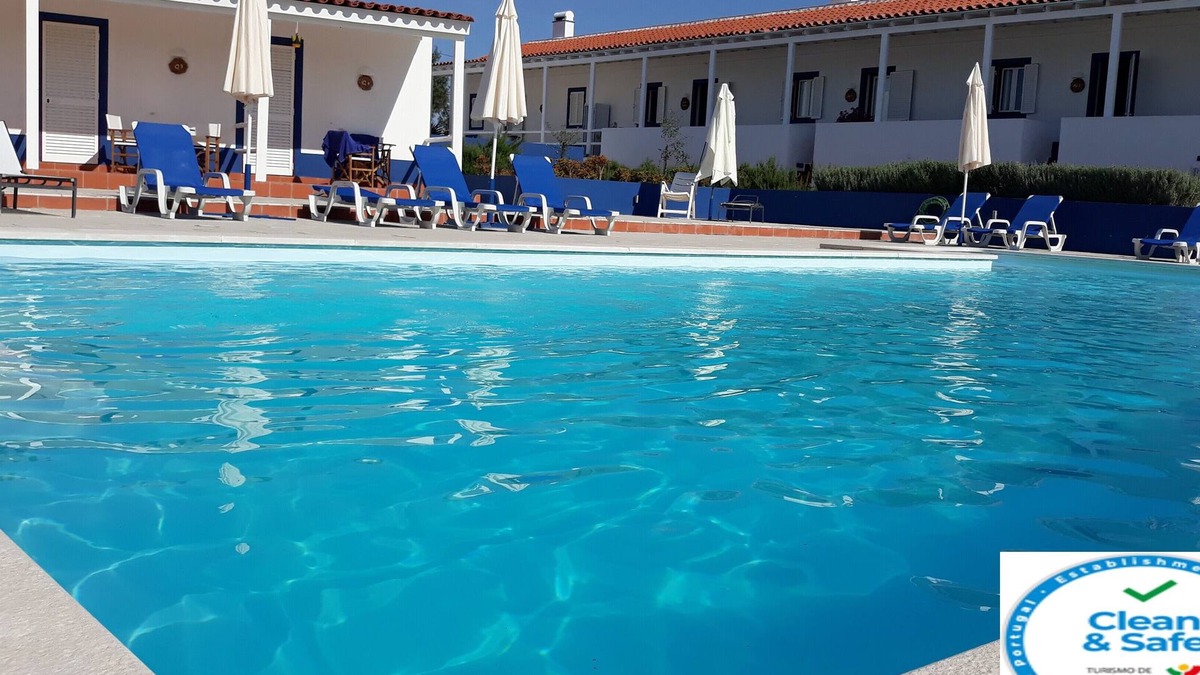 Alcacovas Cottage | Fat Head Mount