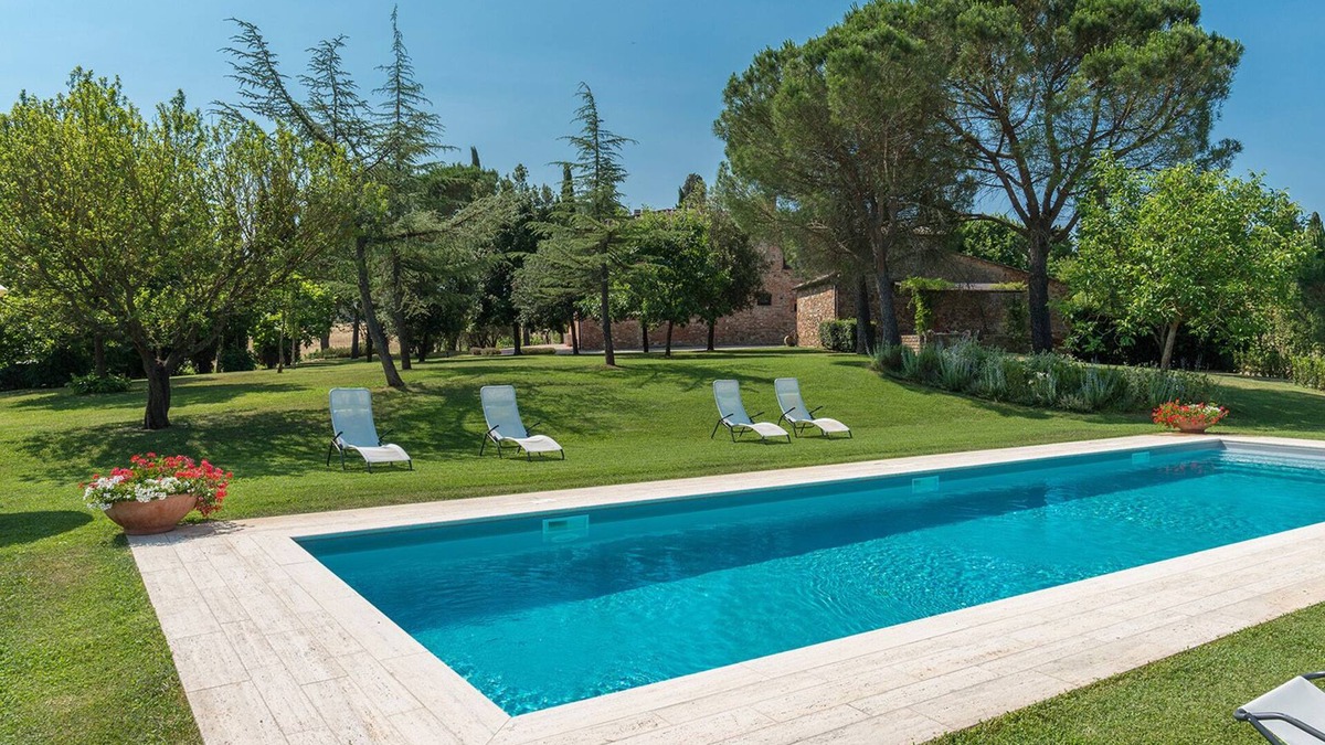 Amorosa Villa | Fattoria L'Olmo Rosso 14, Emma Villas