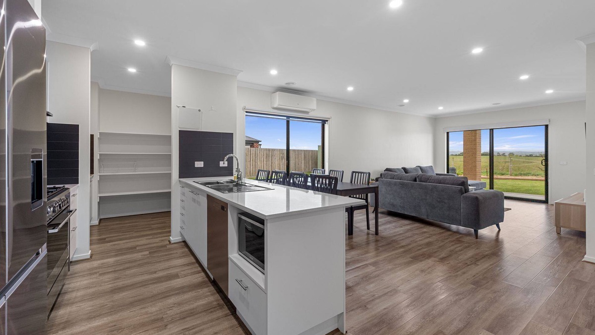 North Wonthaggi House | Fault Getaway - Linen Included