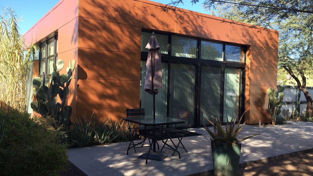 Grant - Glenn Apartment | Featured in Sunset Magazine, Copper House is one of a kind