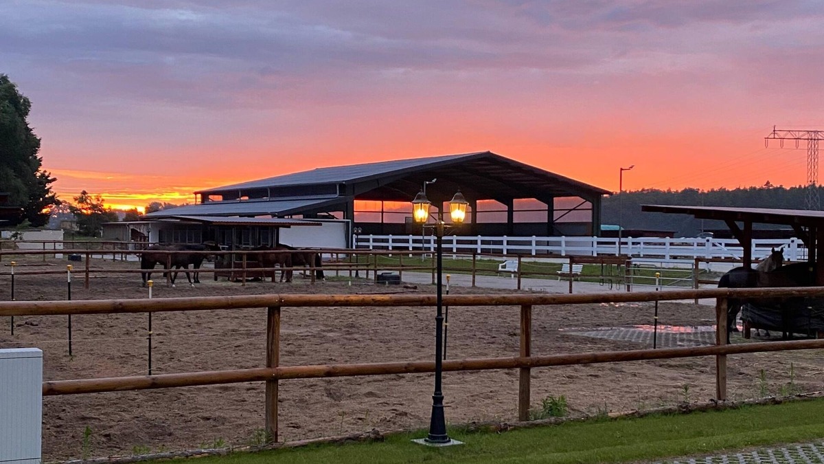 Oberhavel Apartment | Feel-good oasis on 75 sqm, stylishly furnished attic apartment with ambience