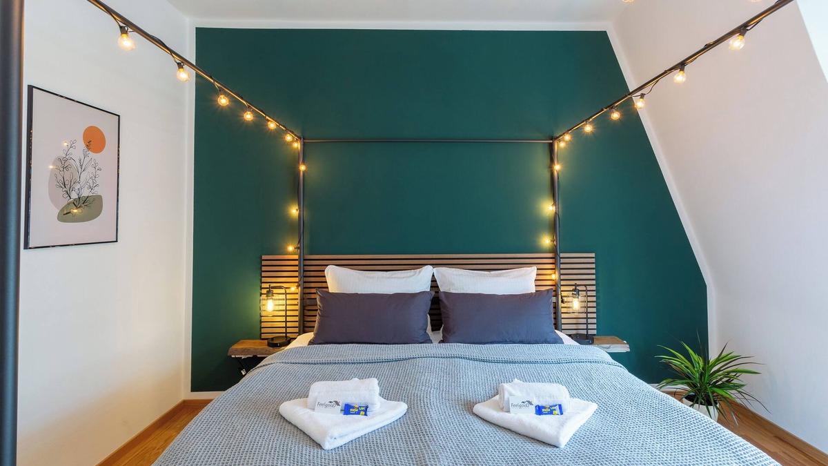 Mitte Apartment | FeelgooD Apartment COZY Leipzig City-Center with underground parking space