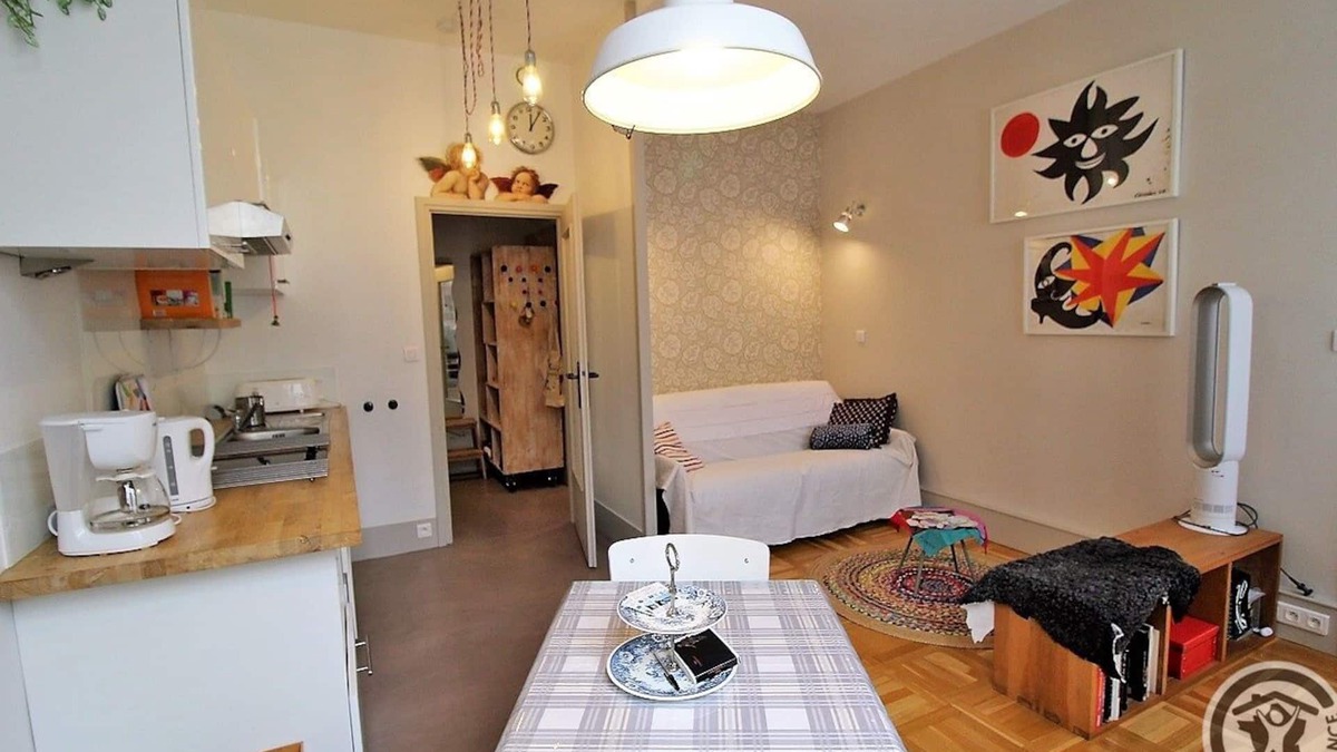 Moliere - Edgard Quinet Apartment | Fenêtres sur Cour 2