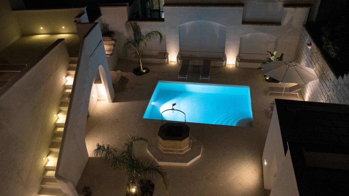 Campi Salentina House | Fenisia Guest House 18th century - holiday home in the historic center of Salento