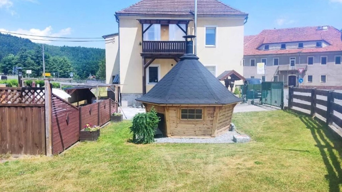 Bad Gottleuba-Berggiesshuebel Apartment | Ferienwohnung 3 am Hofladen Hellendorf - Sächsische Schweiz