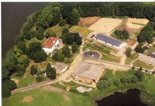 Behren-Luebchin House | Ferien am Schloss Duckwitz