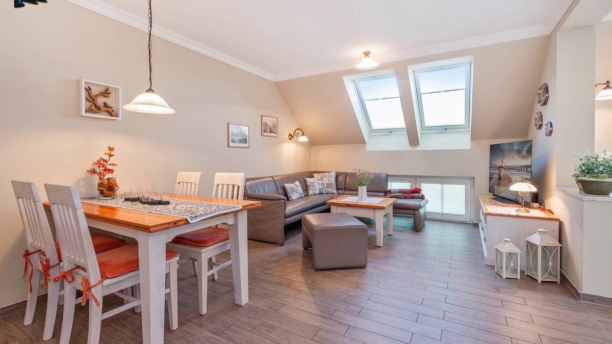 Koserow Apartment | Ferienappartement mit Balkon und Pkw-stellplatz im Herzen von Koserow