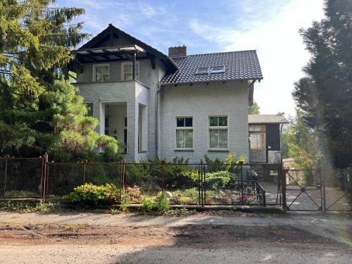 Schlangenluch Apartment | Ferienglück Isolde mit direktem Zugang zum See