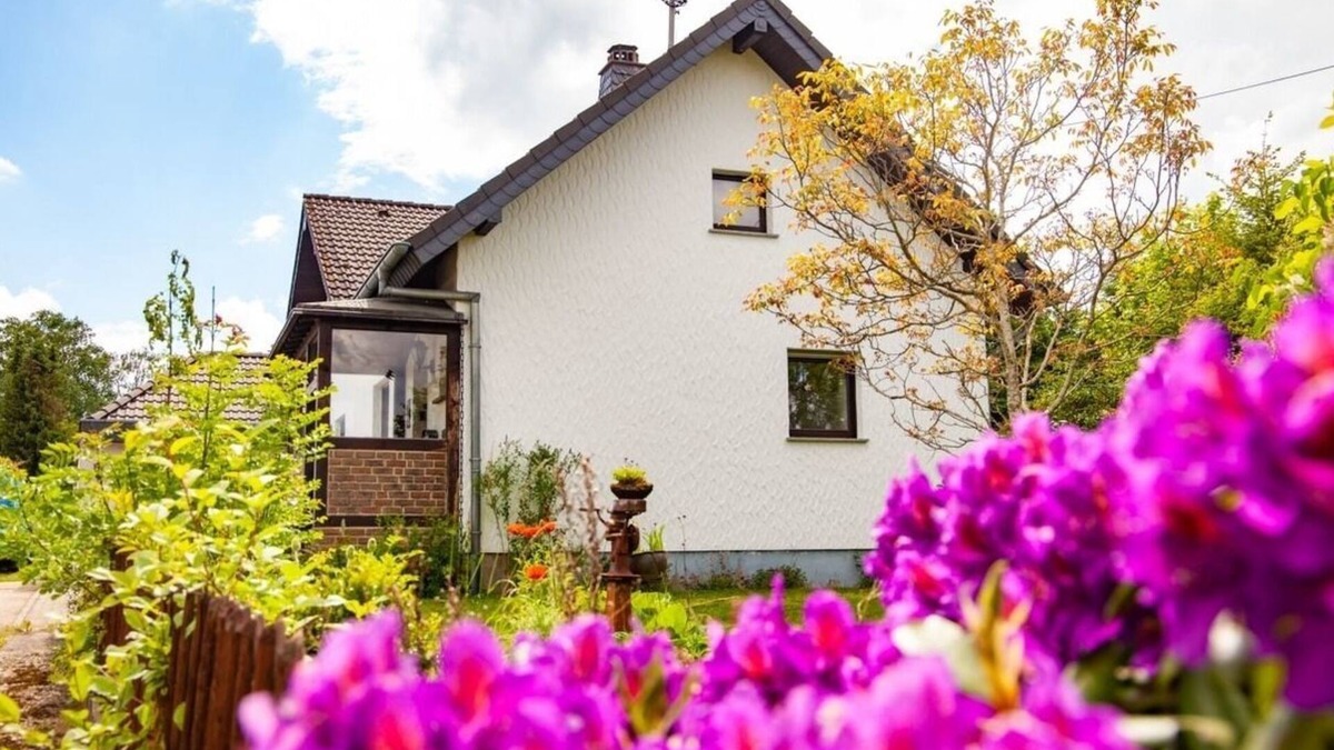 Honningen House | Ferienhaus für 6 Gäste mit 115m² in Hellenthal