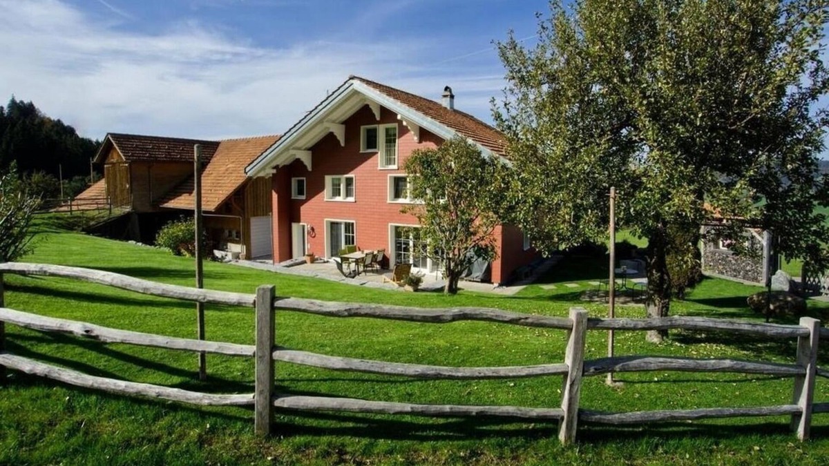 Hemberg House | Ferienhaus für 8 Gäste mit 200m² in Bächli