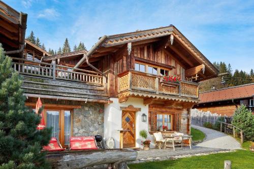 Hundsdorfl House | Ferienhaus im Almdorf in Flachau