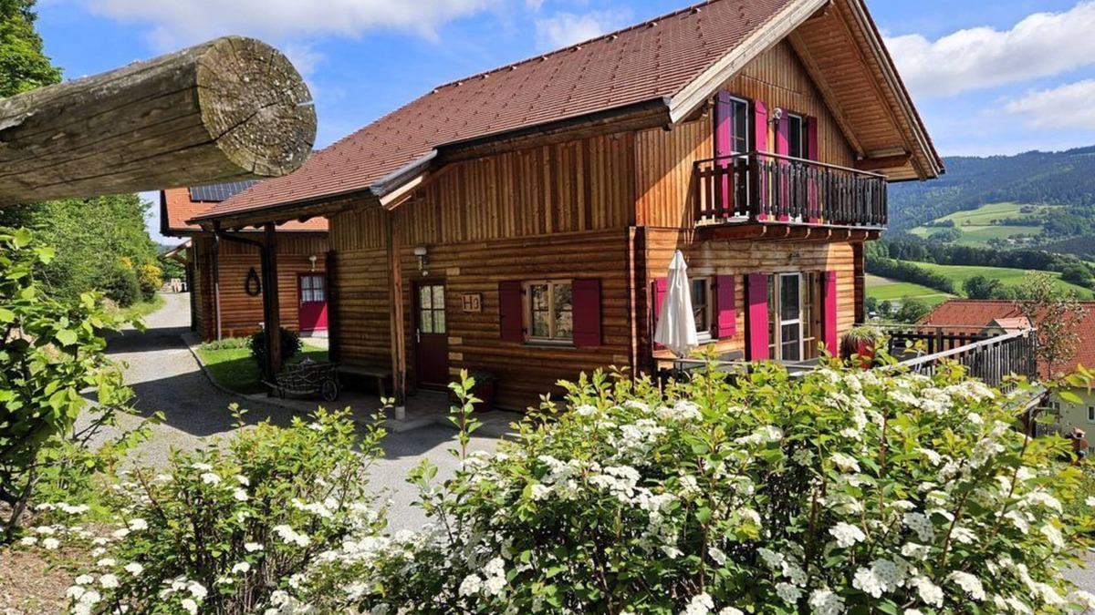 Poellauberg Ski Chalet | Ferienhaus in Ruhiger Lage, Große Terrasse - 3SZ - Feriendorf Pöllauberg