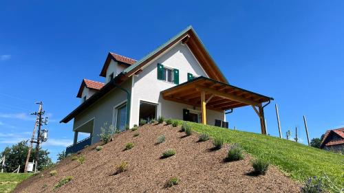 Kloech House | Ferienhaus Klöcher Sunseitn