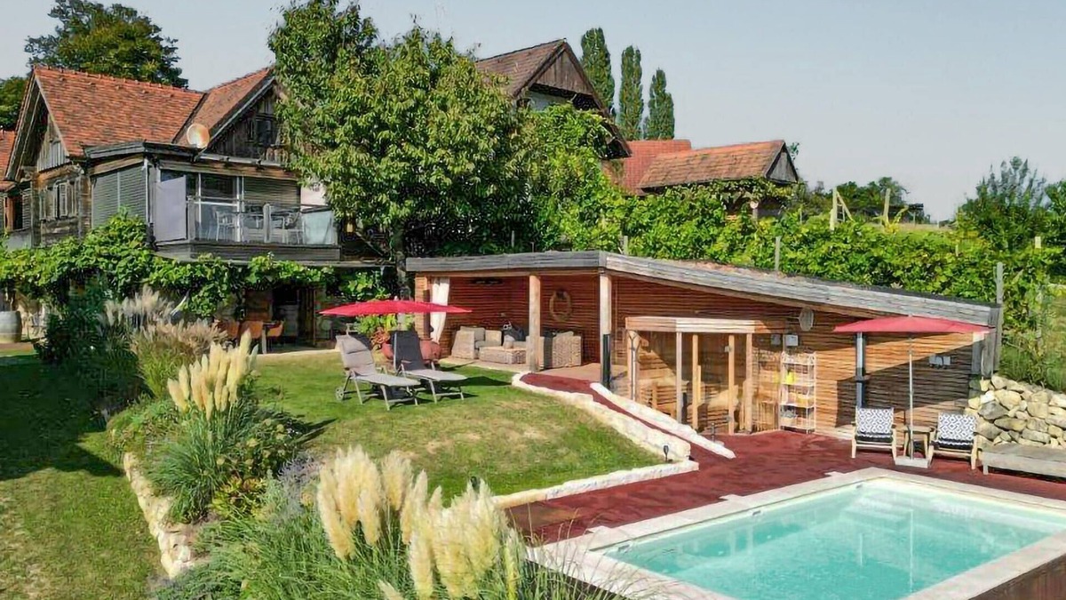 Breitenfeld an der Rittschein House | Ferienhaus mit Pool und Sauna