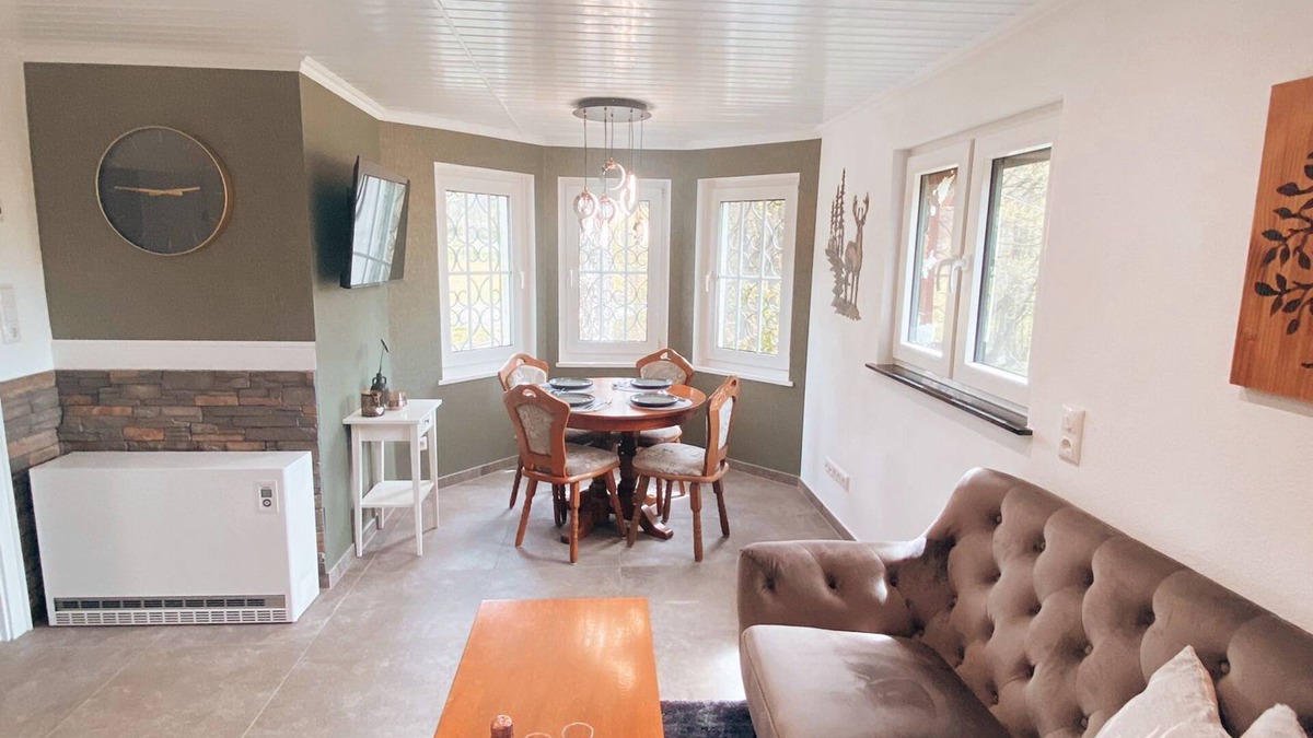 Bad Berleburg Apartment | Ferienhaus mit Zwei Schlafzimmern