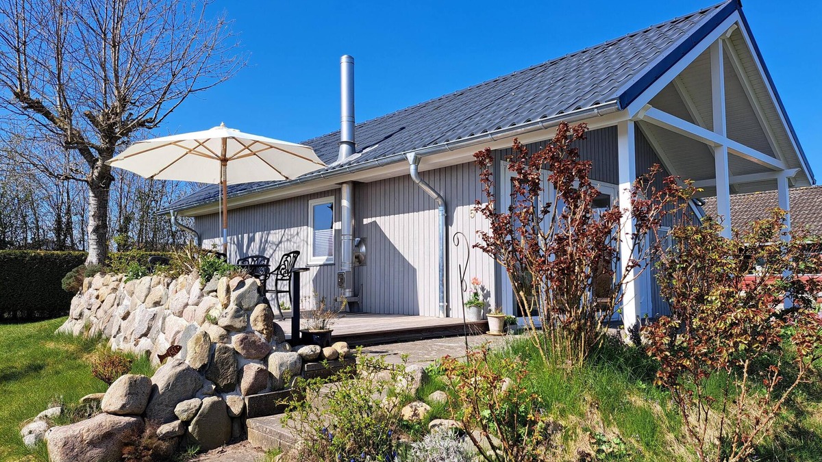 Ulsnis House | Ferienhaus "nordlys" in Ulsnis