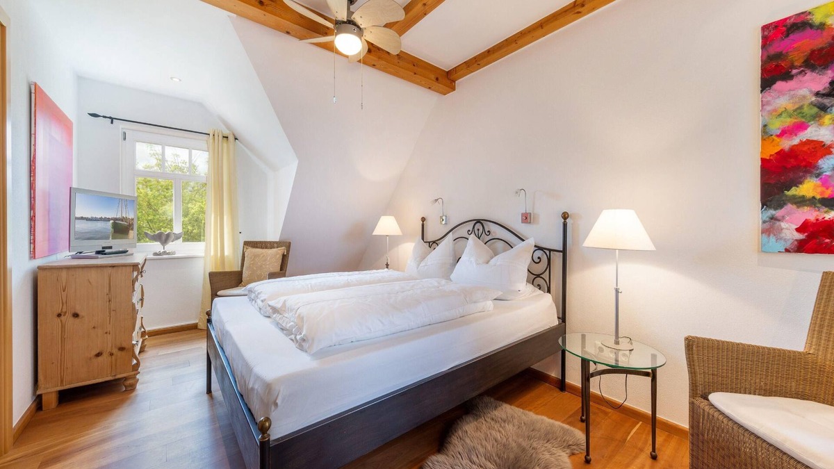 Zudar House | Ferienhaus Rügenbrise mit Seeblick direkt am Wasser