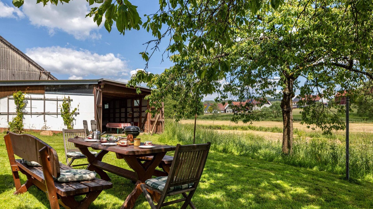 Radmuhl Apartment | Ferienhof im Salzbachtal  – Wildbiene Plus für bis zu sechs Personen