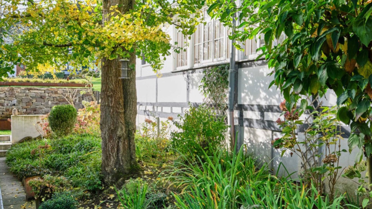 Neunkirchen-Seelscheid Apartment | Ferienwohnung im Denkmalgeschützten Fachwerkhof - Haus in Bewegung - Denkmalgeschützter Fachwerkhof