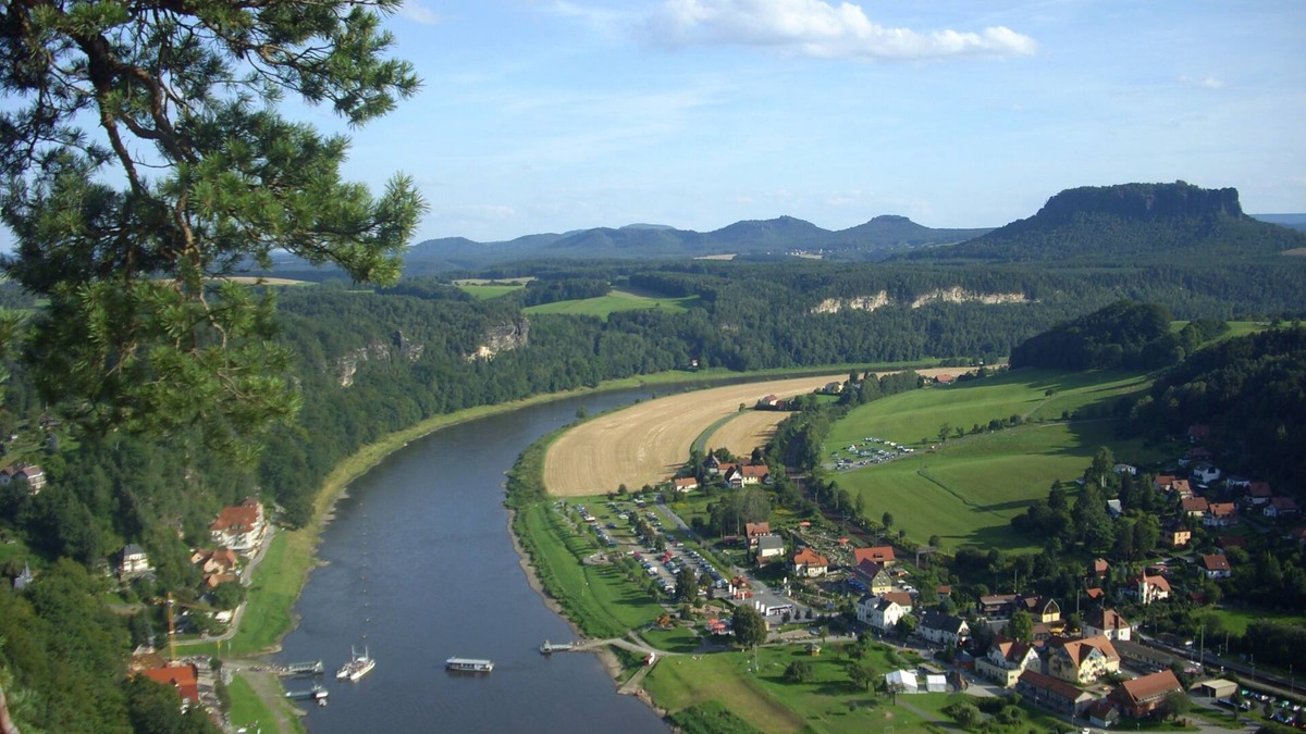 Ehrenberg Apartment | Ferienwohnung 2 mit 56qm, 2 Schlafzimmer, 1 Wohn-/Schlafzimmer, für maximal 4 Personen