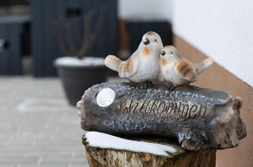 Oberkotzau Apartment | Ferienwohnung am Bach