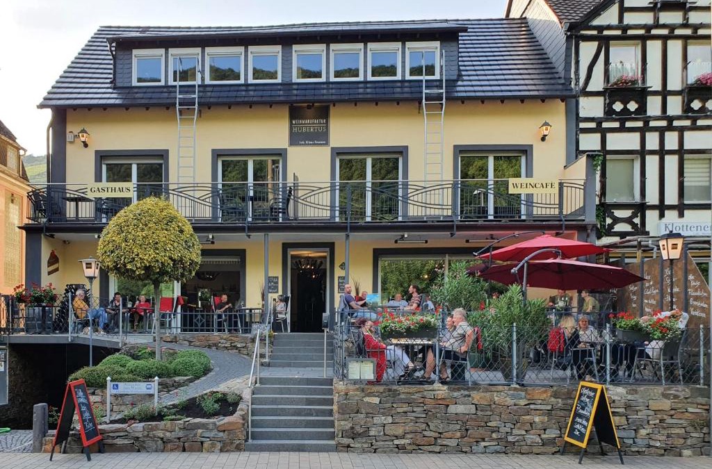 Klotten Apartment | Ferienwohnung am Fluß