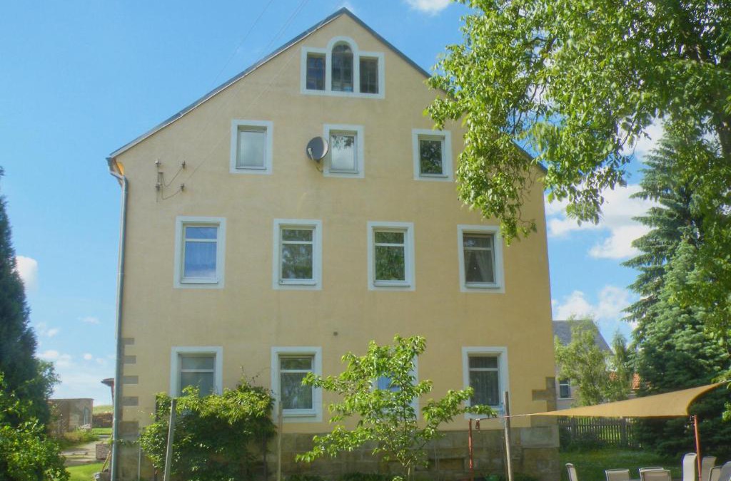 Lichtenhain Apartment | Ferienwohnung Am Lindenbaum