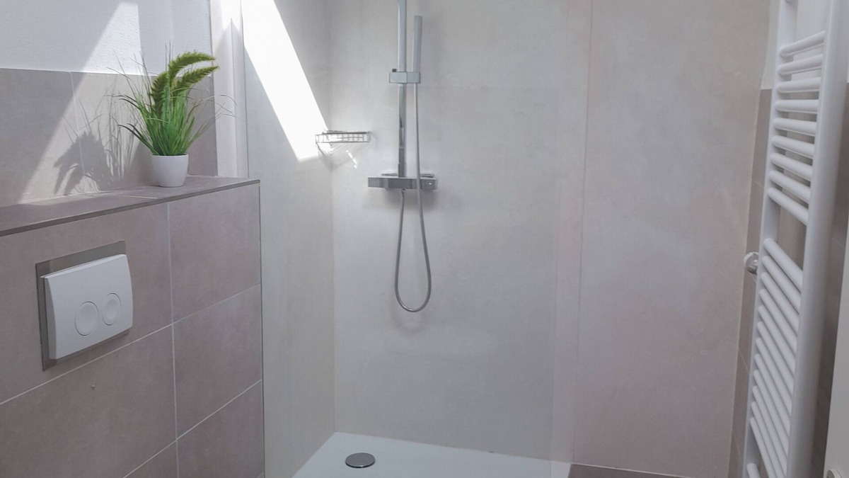 Bad Arolsen Apartment | Ferienwohnung am Waldrand und Trotzdem Zentral