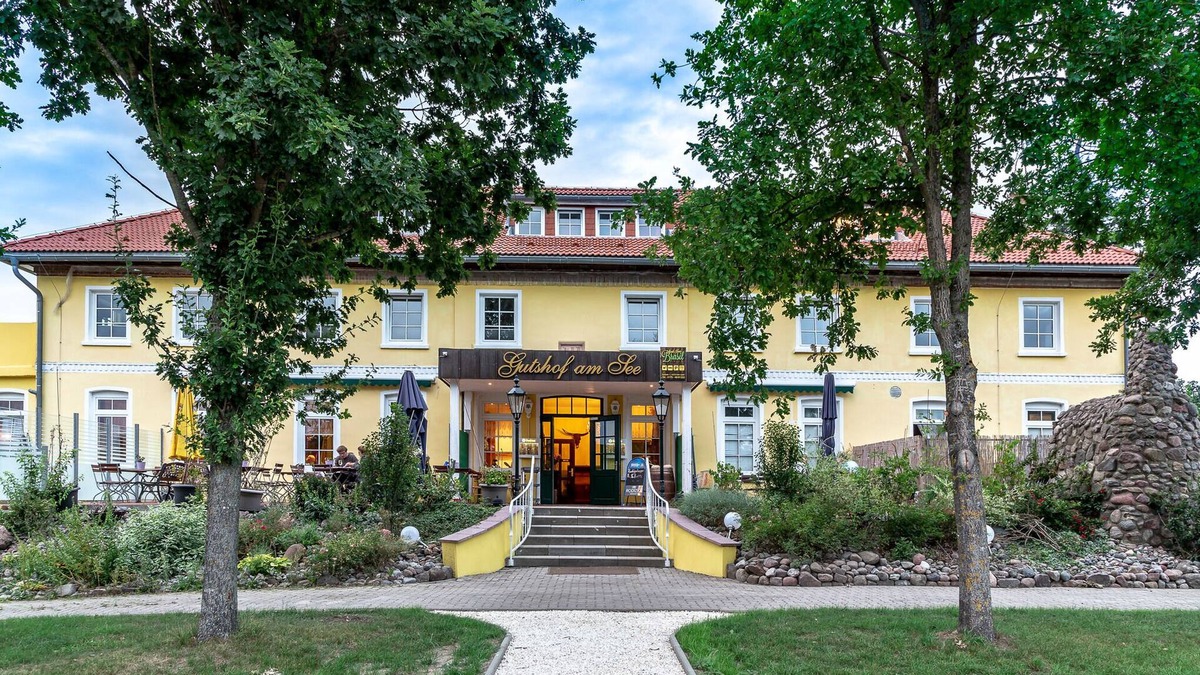 Klein Upahl Apartment | Ferienwohnung/app. für 4 Gäste mit 150m² in Klein Upahl