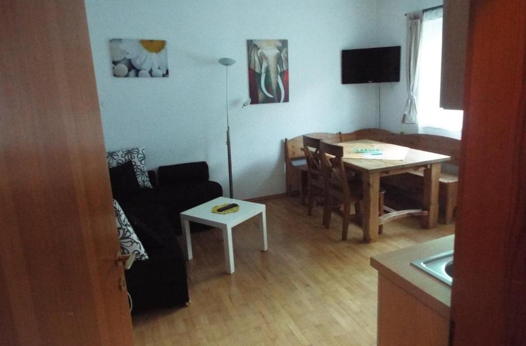 Steinach am Brenner Apartment | Ferienwohnung "Die 14"