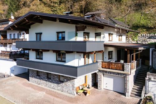 Holdernach Apartment | Ferienwohnung Bruneiden