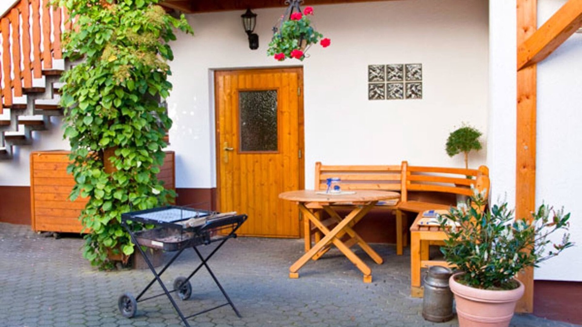 Voehl Apartment | Ferienwohnung Brückengrund - Ferienwohnungen Wolf