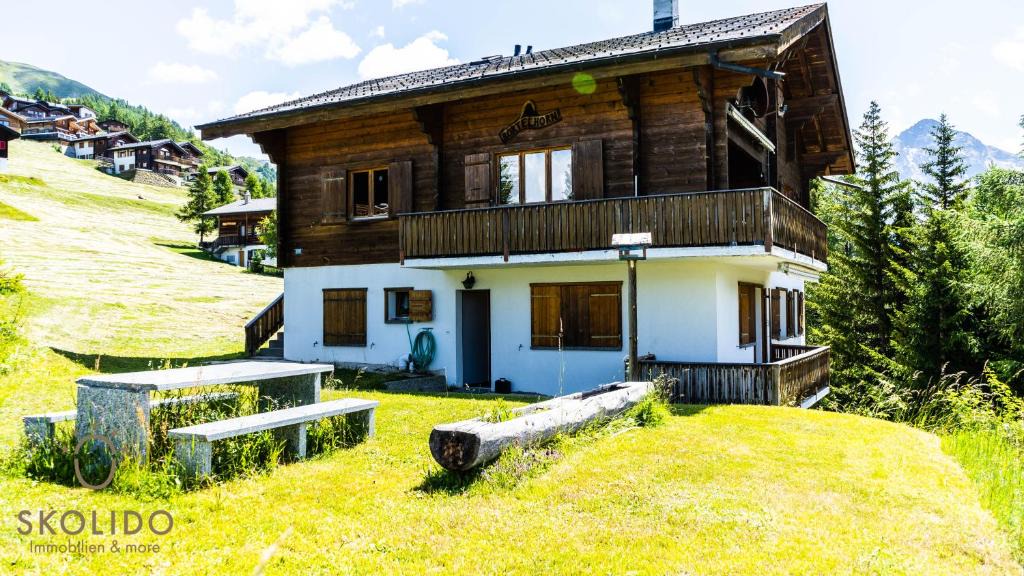 Rosswald Apartment | Ferienwohnung Chalet Bortelhorn, Rosswald
