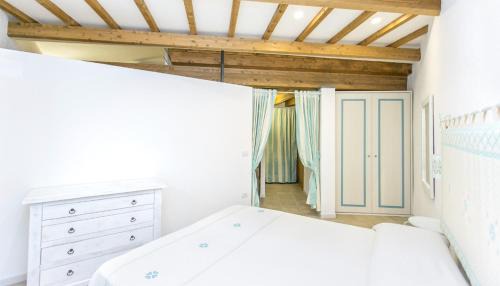 Seneghe Apartment | Ferienwohnung Chiara