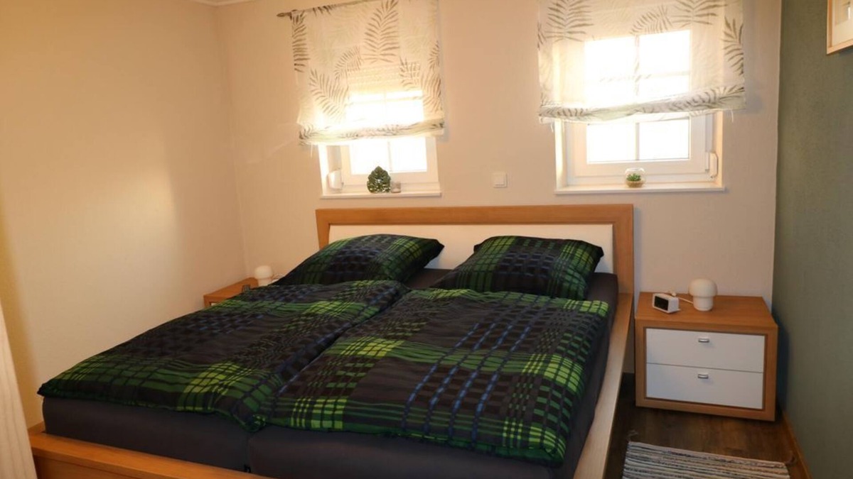 Edingen Apartment | Ferienwohnung Am Pfaffenderbach - 5-bett-ferienwohnung, Dusche/wc, 2 Schlafräume