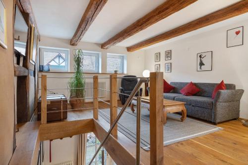 Emmerthal Apartment | Ferienwohnung Fachwerk-Home