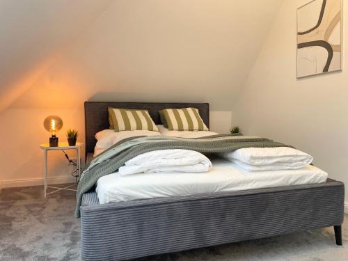 Loyerberg Apartment | Ferienwohnung FLORI