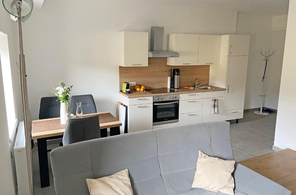 Timelkam Apartment | Ferienwohnung in Seenähe!